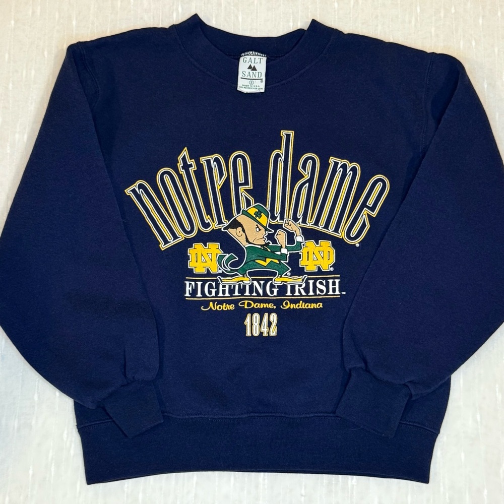 Vintage Notre Dame Fighting Irish Navy Sweatshirt